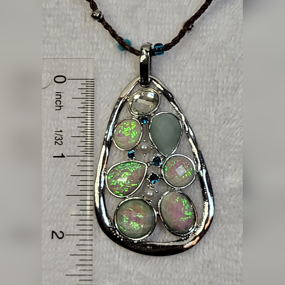 CATO Turquoise Opalescent Drop Necklace and Dangle Earrings Set / Pierced - Picture 4 of 5
